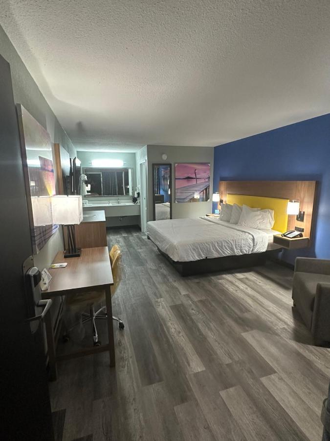 Days Inn & Suites By Wyndham Jennings Ngoại thất bức ảnh